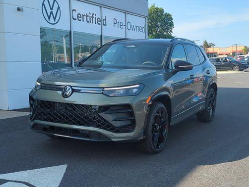 2025 Volkswagen Tiguan 2.0T SE R-Line Black 4MOTION