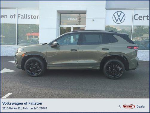 2025 Volkswagen Tiguan 2.0T SE R-Line Black 4MOTION
