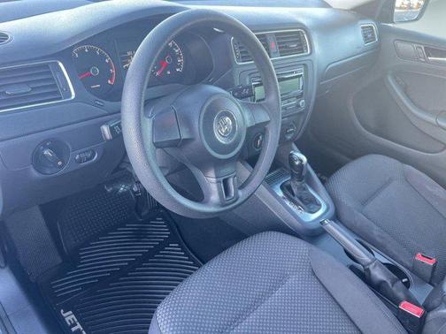 2014 Volkswagen Jetta Auto S