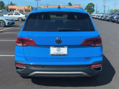 2022 Volkswagen Taos 1.5T SE