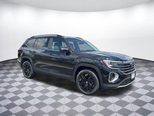 2025 Volkswagen Atlas 2.0T SE w/Technology 4MOTION