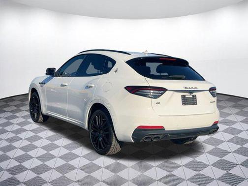 2021 Maserati Levante Base