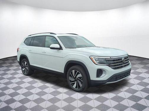 2025 Volkswagen Atlas 2.0T SE w/Technology 4MOTION