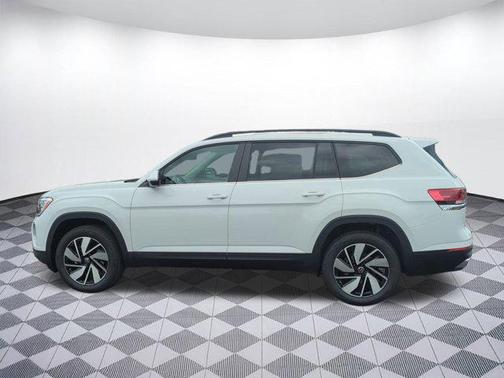 2025 Volkswagen Atlas 2.0T SE w/Technology 4MOTION