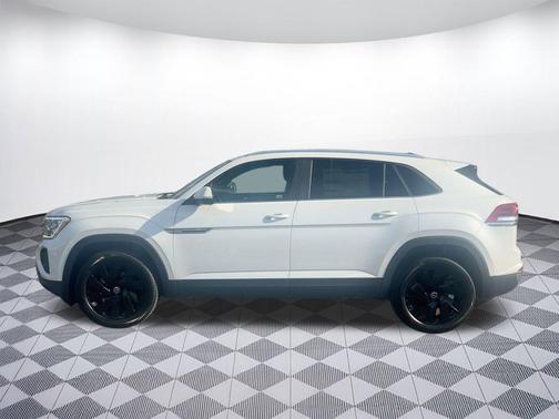 Opal White Pearl exterior 2026 Volkswagen Atlas Cross Sport 2.0T SE w/Technology 4MOTION