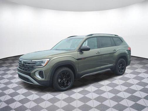 2025 Volkswagen Atlas 2.0T Peak Edition
