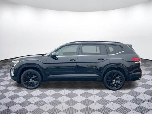 2024 Volkswagen Atlas 2.0T SE w/Technology 4MOTION