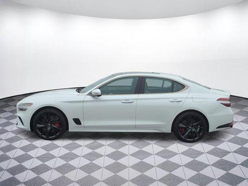 2022 Genesis G70 3.3T AWD