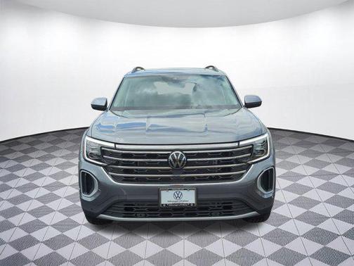 2025 Volkswagen Atlas 2.0T SE w/Technology 4MOTION