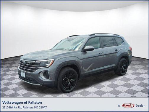 2025 Volkswagen Atlas 2.0T SE w/Technology 4MOTION