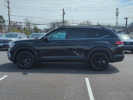 2025 Volkswagen Atlas 2.0T SE w/Technology 4MOTION