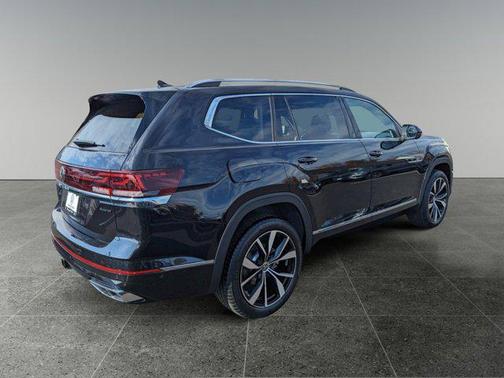 2025 Volkswagen Atlas 2.0T SEL Premium R-Line 4MOTION