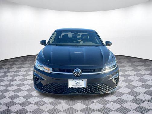 Deep Black Pearl exterior 2026 Volkswagen Jetta 1.4T S