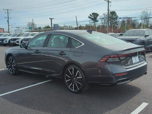 2025 Honda Accord Hybrid Touring