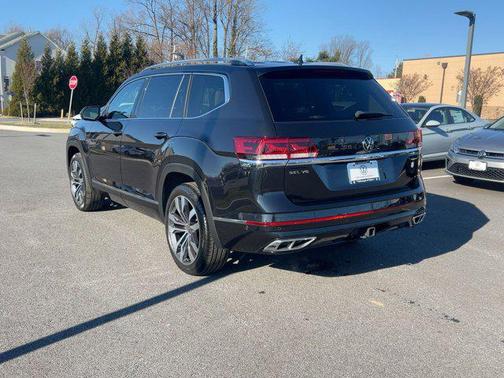 2023 Volkswagen Atlas 3.6L SEL Premium
