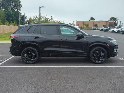 2025 Volkswagen Tiguan 2.0T SE R-Line Black 4MOTION