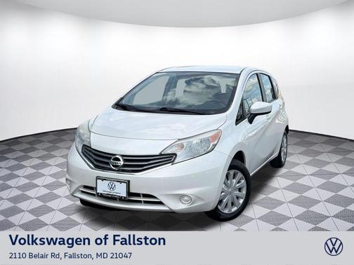 Aspen White Pearl 2015 Nissan Versa Note SV