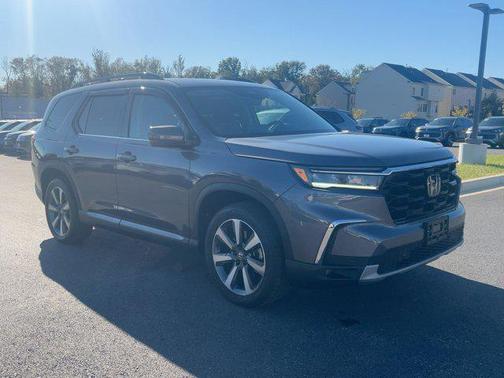 2024 Honda Pilot Touring 8-Passenger