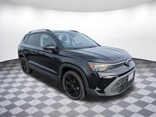 2025 Volkswagen Taos 1.5T SE Black
