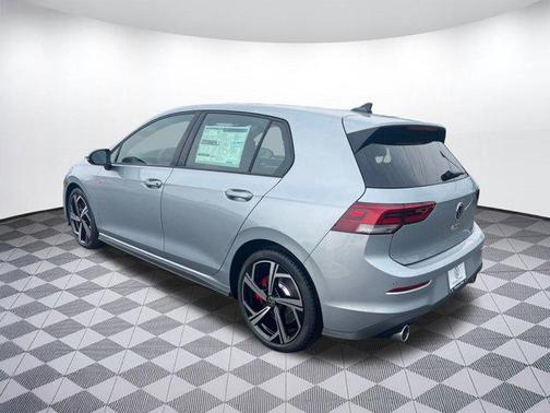 2025 Volkswagen Golf GTI 2.0T SE DSG