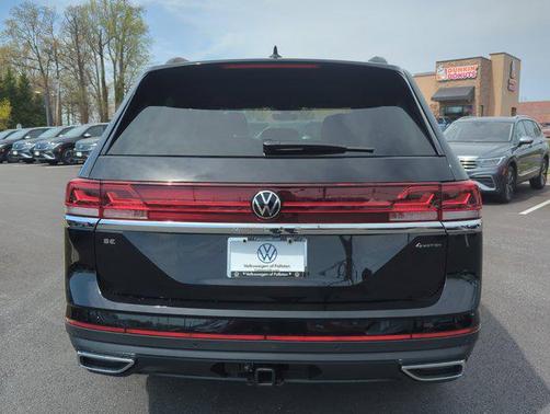2025 Volkswagen Atlas 2.0T SE w/Technology 4MOTION