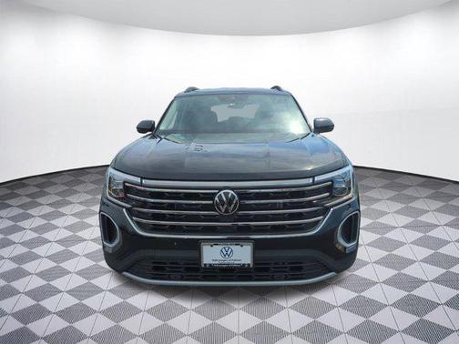 2025 Volkswagen Atlas 2.0T SE w/Technology 4MOTION