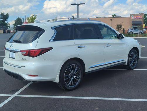2017 INFINITI QX60 Base