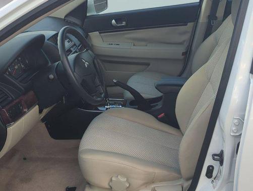 2012 Mitsubishi Galant Base