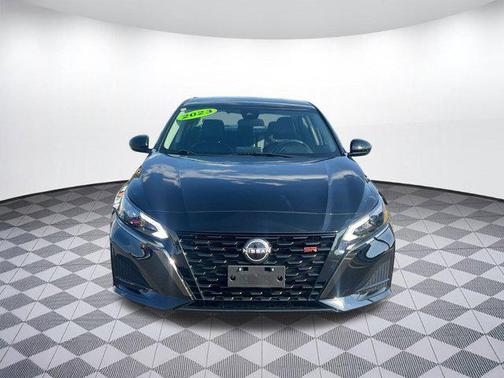 2023 Nissan Altima SR Intelligent AWD