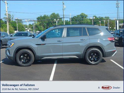 2025 Volkswagen Atlas 2.0T Peak Edition