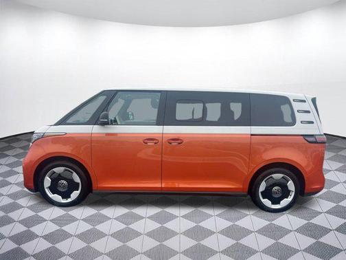 2025 Volkswagen ID. Buzz Pro S Plus with 4MOTION