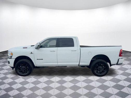 2023 RAM 2500 Laramie Crew Cab 4x4 6'4' Box