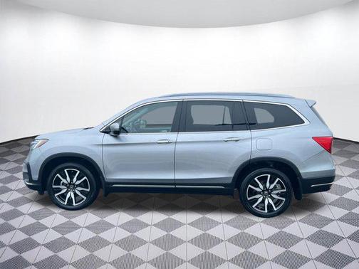 2020 Honda Pilot Touring 8-Passenger
