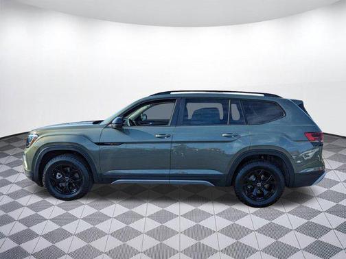 2025 Volkswagen Atlas 2.0T Peak Edition