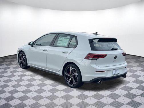 2025 Volkswagen Golf GTI 2.0T SE DSG