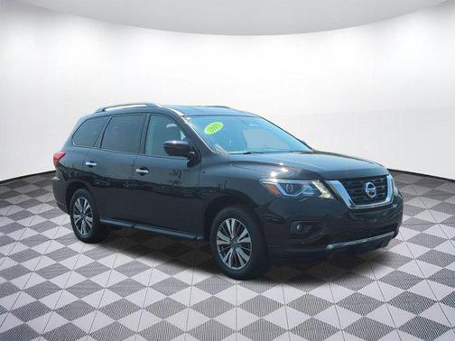 2018 Nissan Pathfinder SL