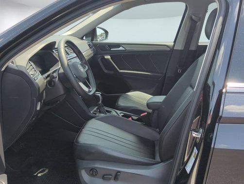 2022 Volkswagen Tiguan 2.0T SE 4MOTION