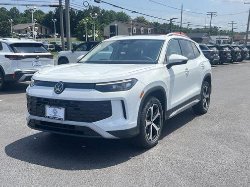 2025 Volkswagen Tiguan 2.0T SE 4MOTION