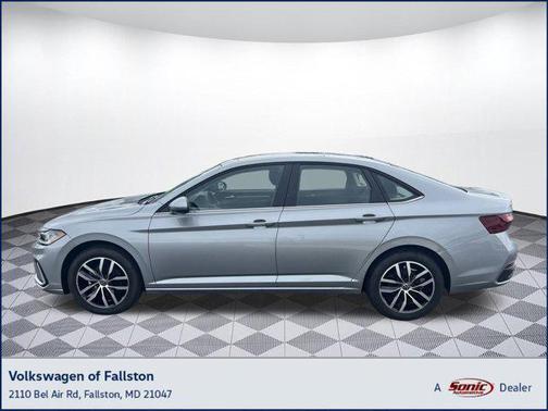 2025 Volkswagen Jetta 1.5T SE