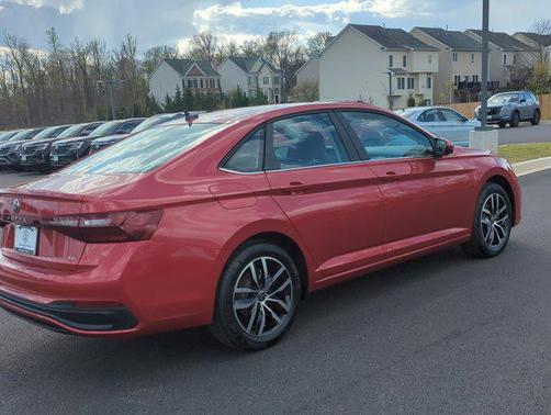 2025 Volkswagen Jetta 1.5T SE