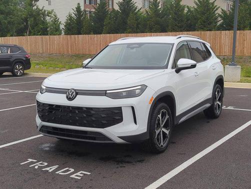 2025 Volkswagen Tiguan 2.0T SE 4MOTION