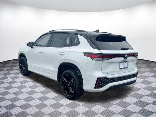2025 Volkswagen Tiguan 2.0T SE R-Line Black 4MOTION