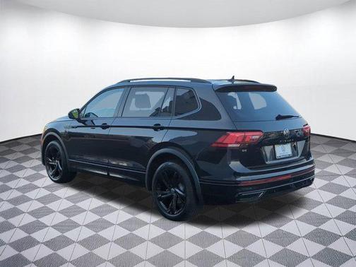 2023 Volkswagen Tiguan 2.0T SE R-Line Black
