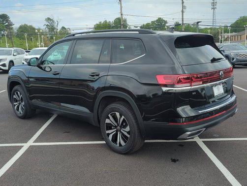 2025 Volkswagen Atlas 2.0T SE
