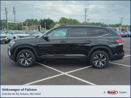 2025 Volkswagen Atlas 2.0T SE