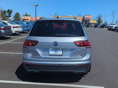 2021 Volkswagen Tiguan 2.0T SE 4MOTION