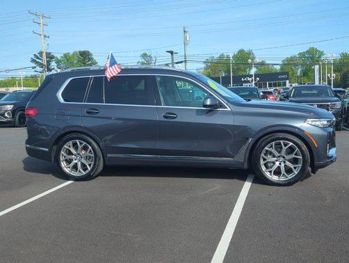 2020 BMW X7 xDrive40i