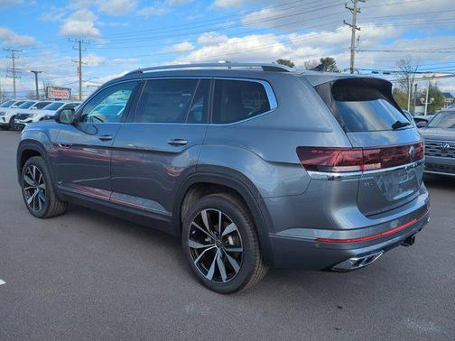 2025 Volkswagen Atlas 2.0T SEL Premium R-Line 4MOTION