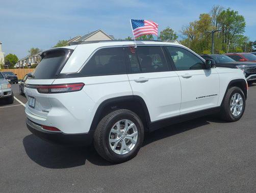 2023 Jeep Grand Cherokee Limited X