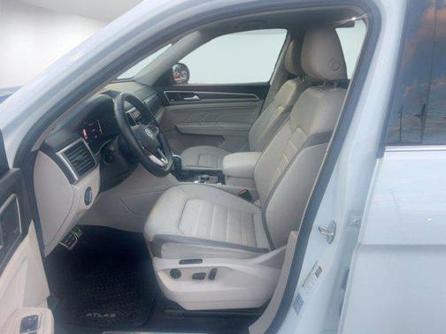 2021 Volkswagen Atlas 3.6L SEL Premium